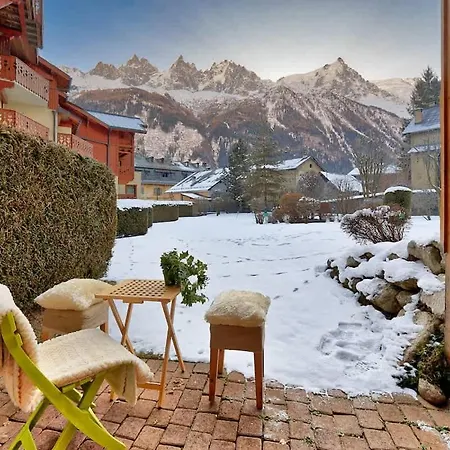 Petite Jardin: Via Des Traz B 公寓